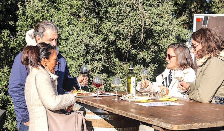 MARCHÉ COMPLICE – Rendez-vous au Château Arton à Lectoure